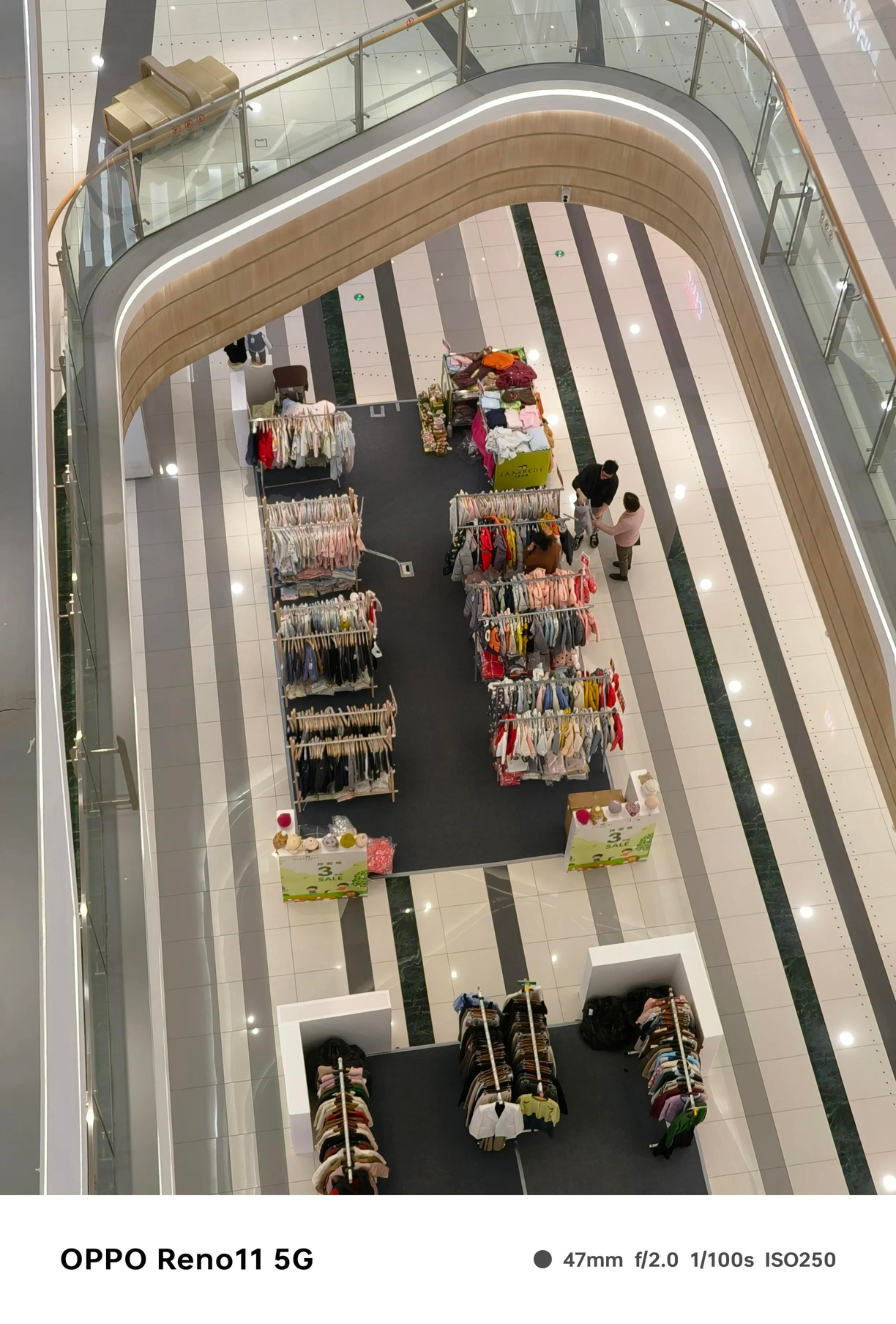 opporeno11什么时候上市（OPPO Reno11全面评测报告：两千元区间的时尚影像良品）