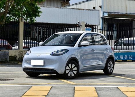 新款五菱缤果价格多少（新款五菱缤果续航410km，售价8.88万，你会考虑购买吗？）