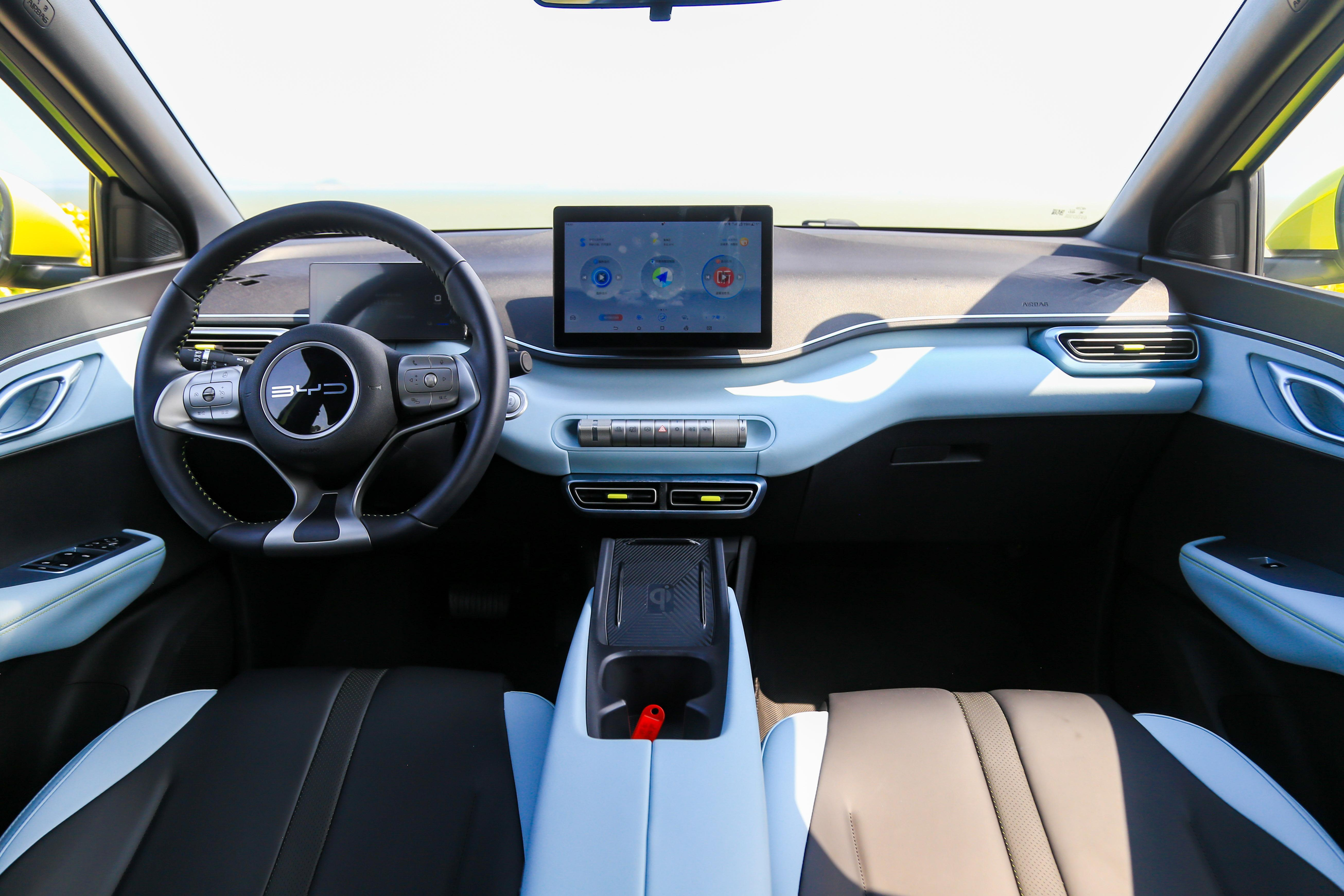 比亚迪新款海鸥什么时候上市白色（试驾比亚迪海鸥：不到10万可买，是大号老头乐还是小号正经车？）